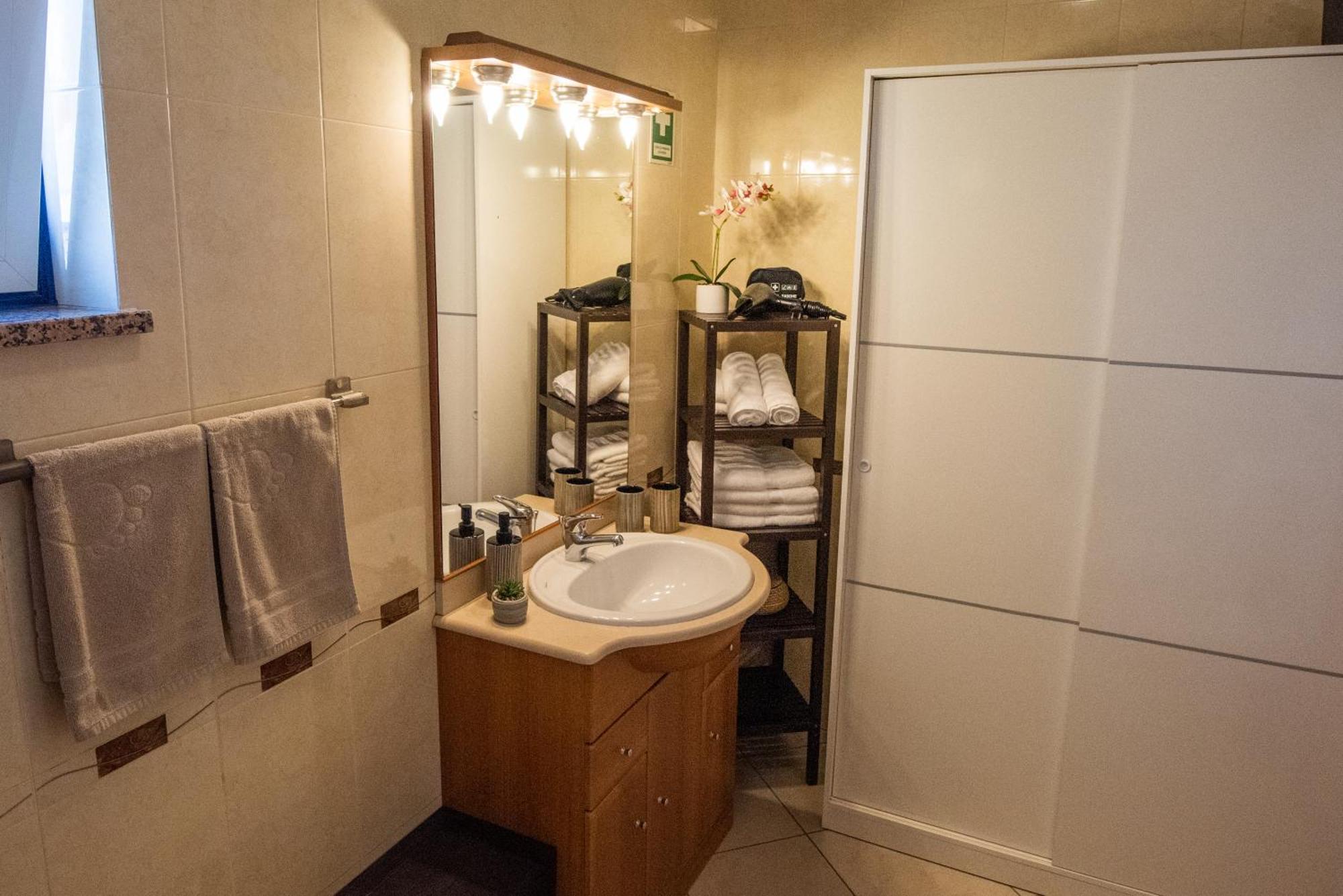 Charm Apartment T2 All With Big Terrace Albufeira Self Check-In エクステリア 写真