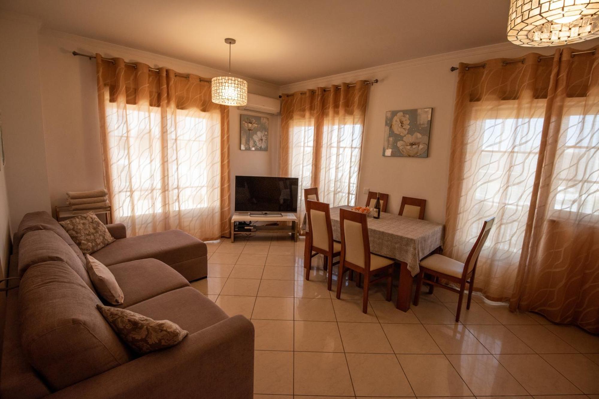Charm Apartment T2 All With Big Terrace Albufeira Self Check-In エクステリア 写真